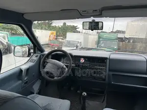 Volkswagen Transporter 2003 Grey