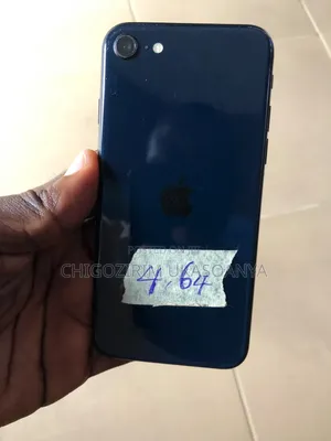 Apple iPhone SE 64 GB Black