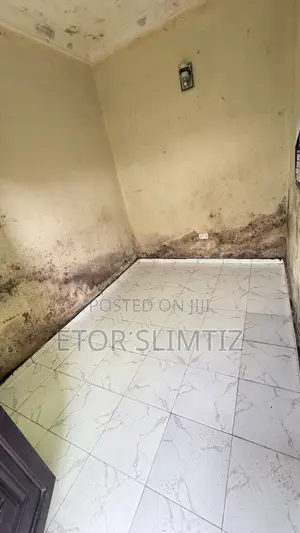 Single Room in Lekki Gardens Phase 5.