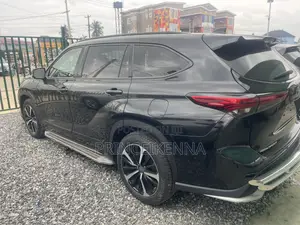 Toyota Highlander 2023 Black