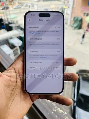 Apple iPhone 15 256 GB Pink
