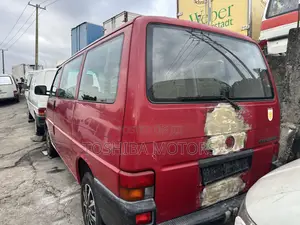 Volkswagen Transporter 2004 Red