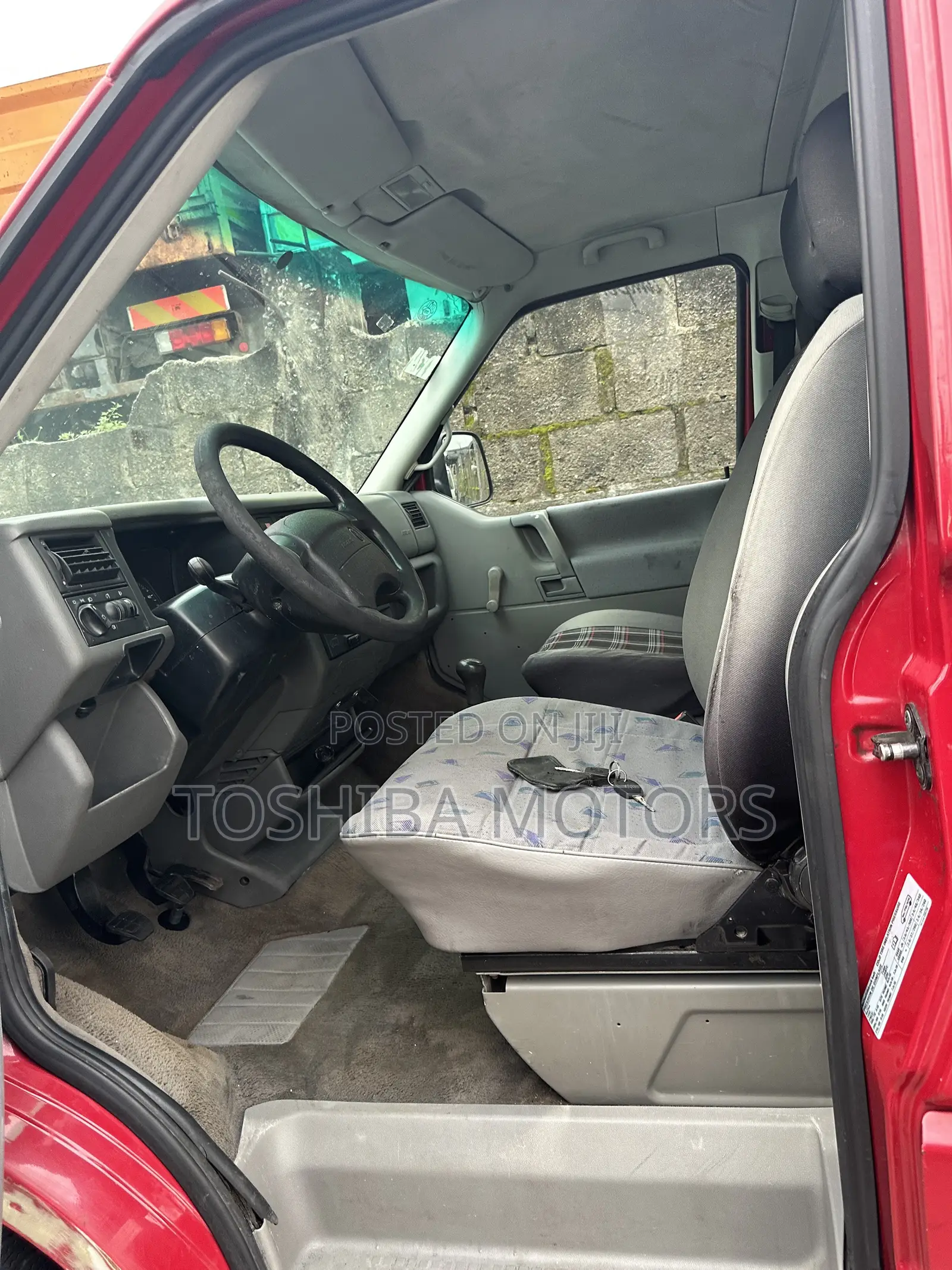 Volkswagen Transporter 2004 Red