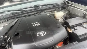 Toyota Tacoma Double Cab V6 Automatic 2010 Silver