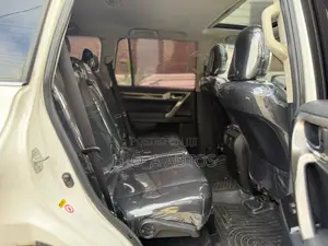 Lexus GX 460 Luxury 2015 White