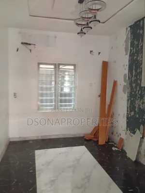 2bdrm Apartment in Balogun, Iju-Ishaga for rent