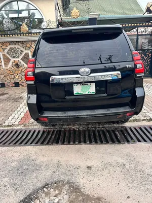 Toyota Land Cruiser Prado 2013 Black