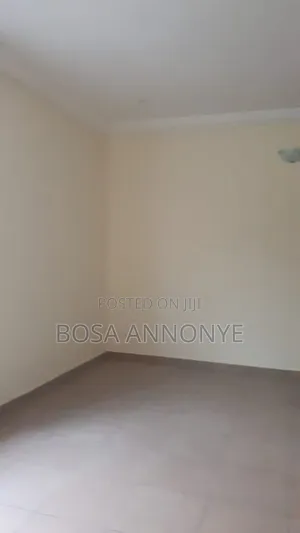 3bdrm Apartment in Olokonla for rent