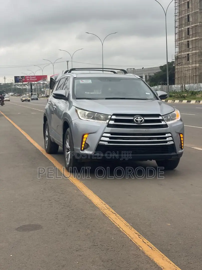 Toyota Highlander 2016 Silver