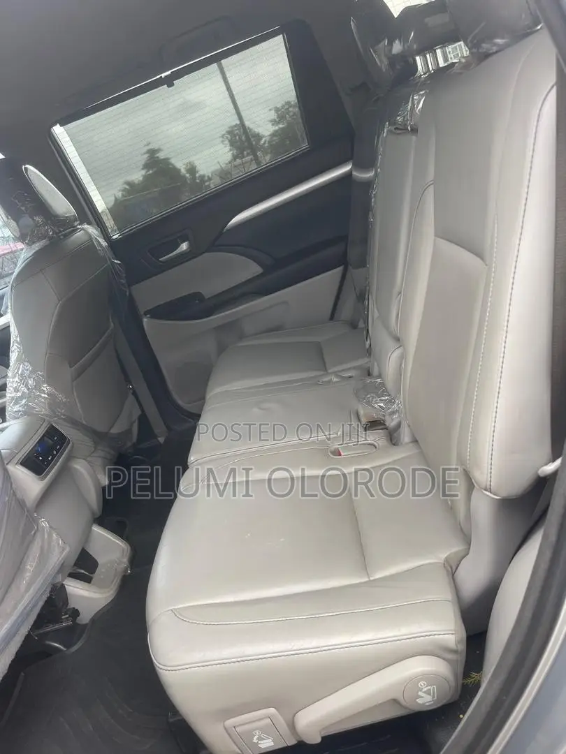 Toyota Highlander 2016 Silver