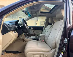 Toyota Highlander 2012