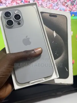 Apple iPhone 15 Pro Max 256 GB Silver