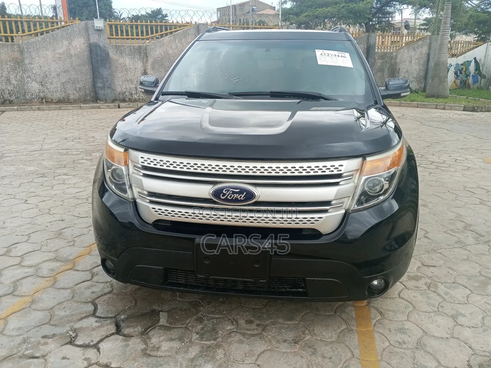 Ford Explorer 2013 Black