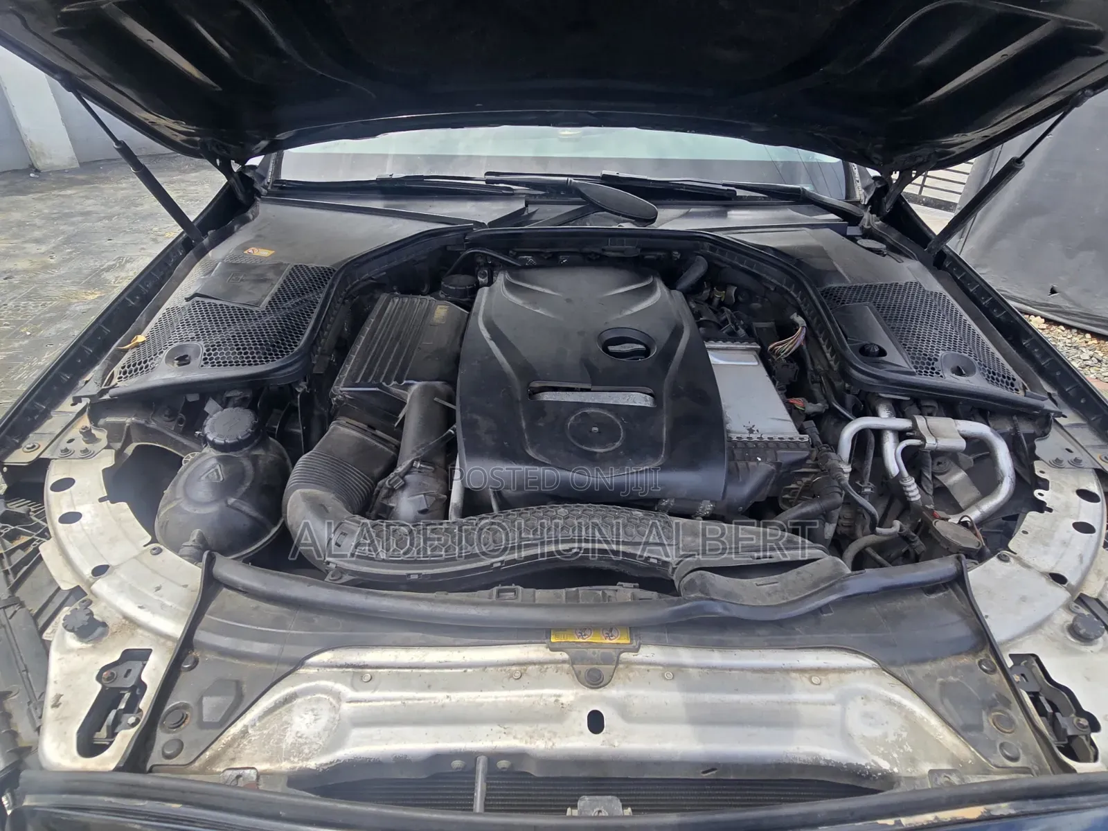 Mercedes-Benz C300 2016 Black