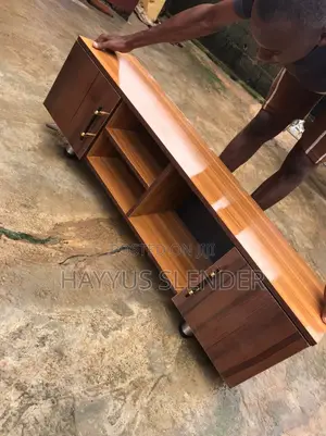 Tvshelf/Mount
