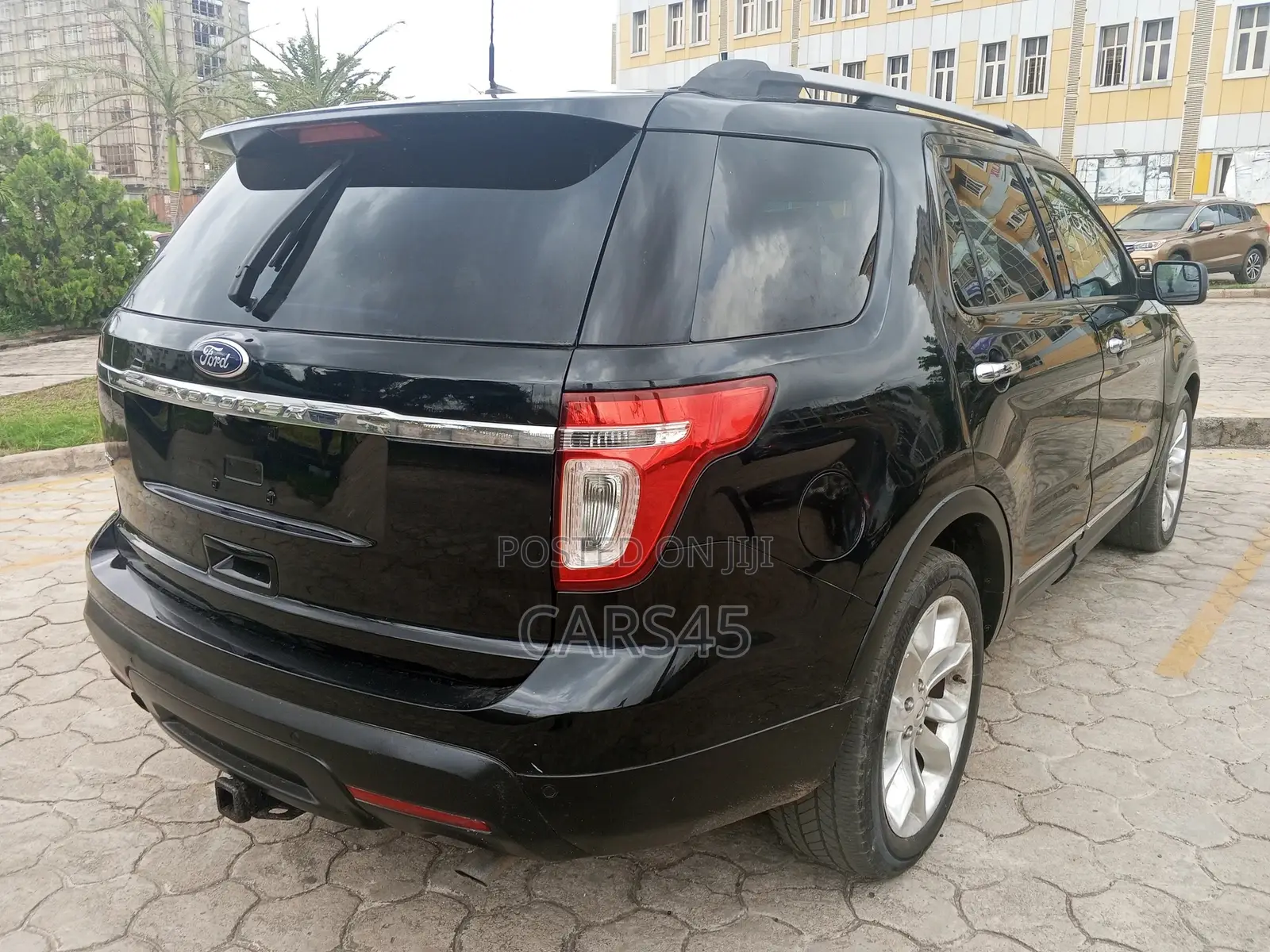 Ford Explorer 2013 Black