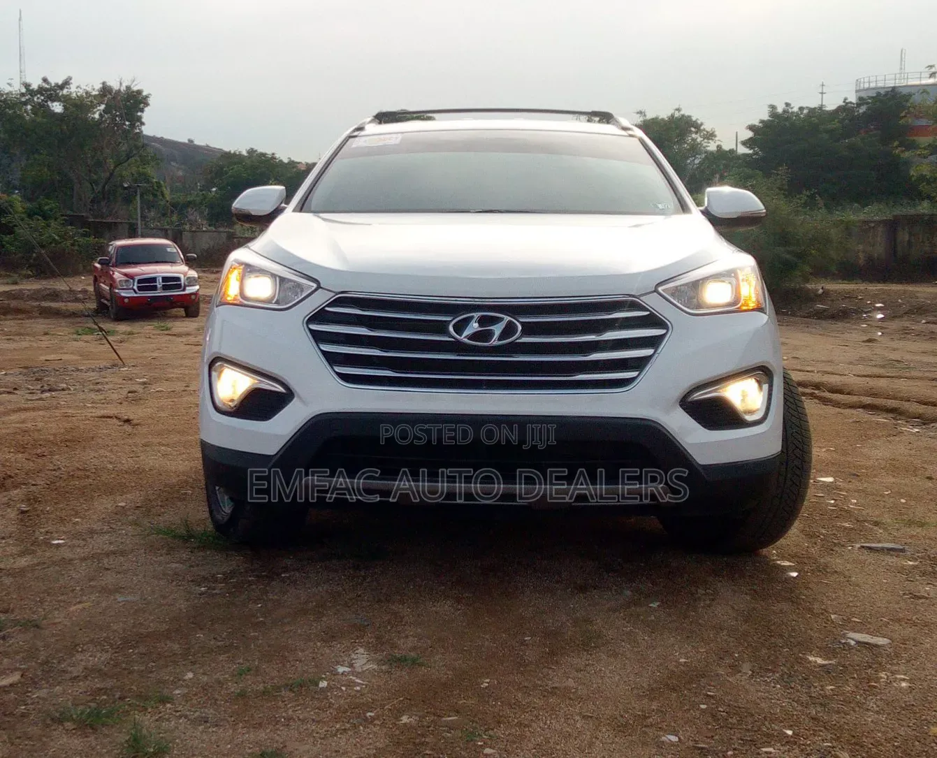 Hyundai Santa Fe 2013 White