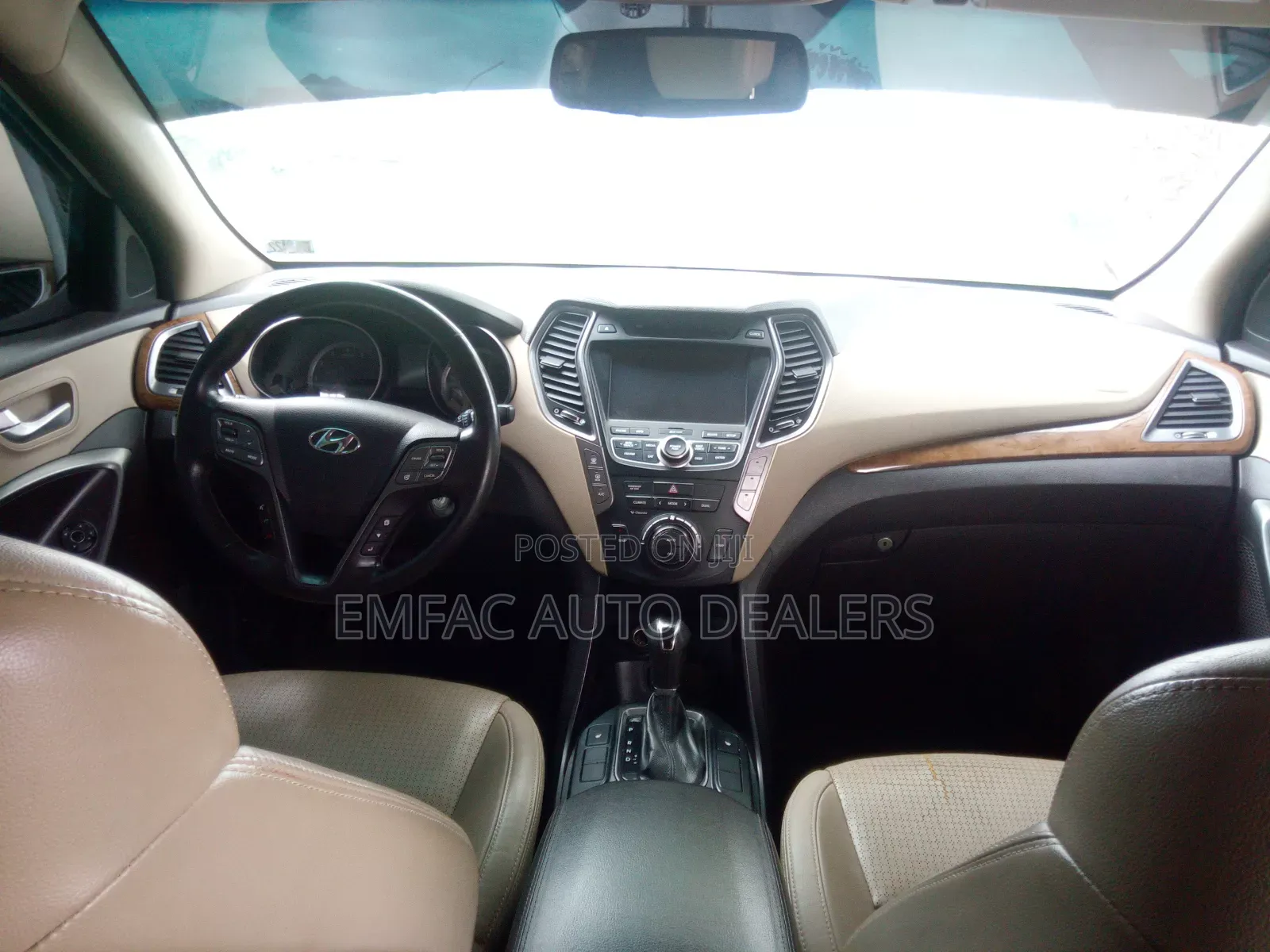 Hyundai Santa Fe 2013 White