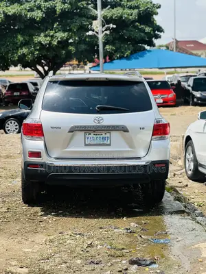 Toyota Highlander 2008 Silver