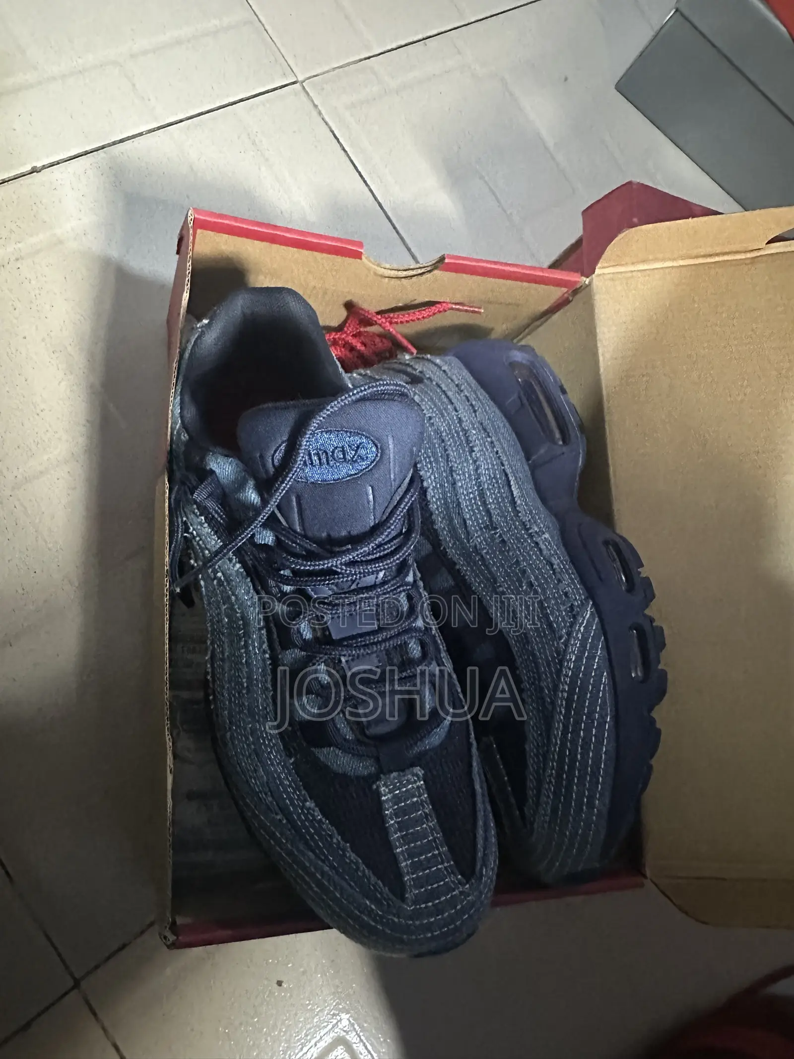 Clean Used Sneakers