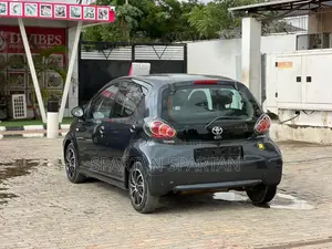 Toyota Aygo 2010 Black