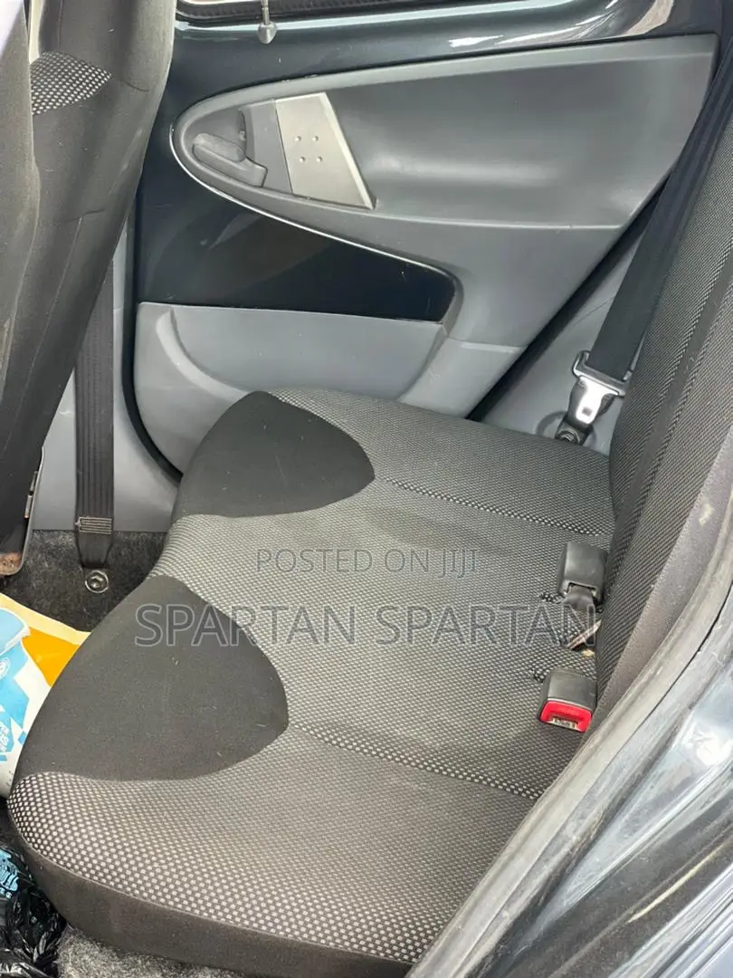 Toyota Aygo 2010 Black