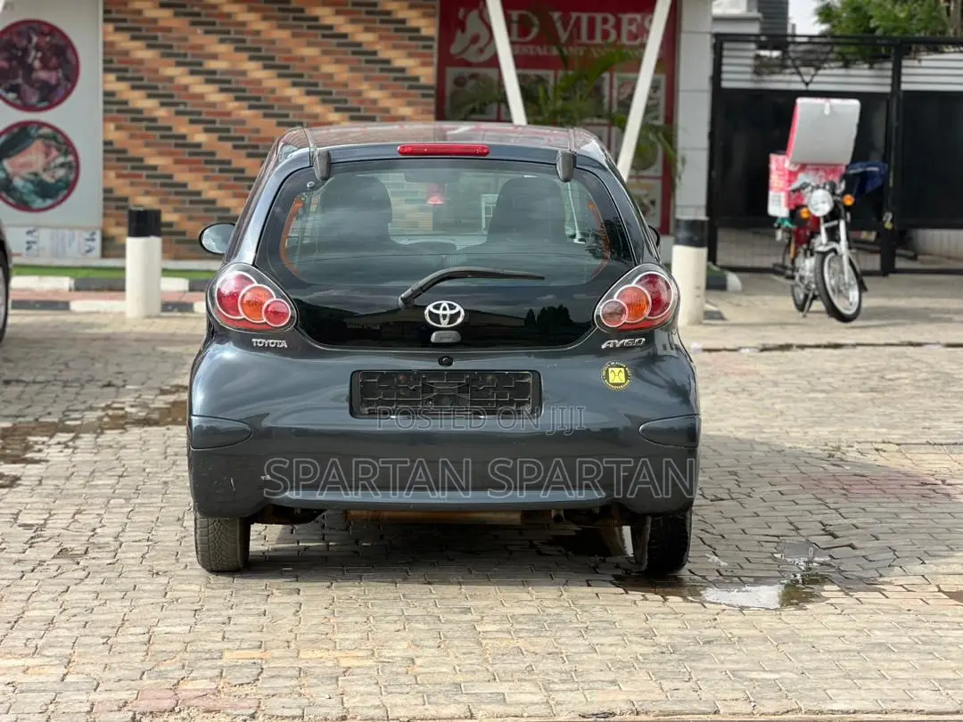 Toyota Aygo 2010 Black