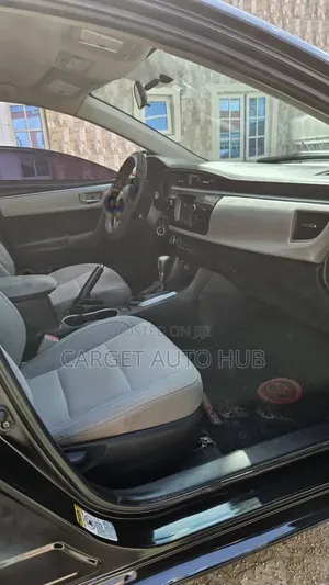 Toyota Corolla 2015 Blue