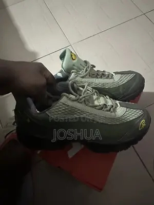 Clean Green Nikes