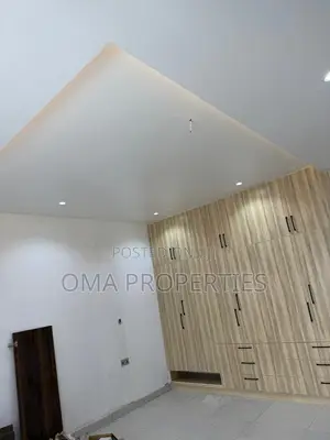 Furnished 4bdrm Bungalow in Ogombo for sale