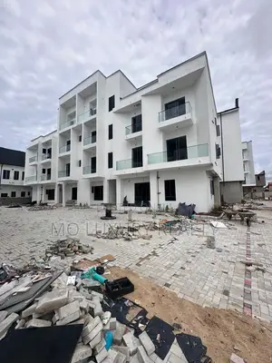 2bdrm Apartment in Victoria Gardens, VGC / Ajah for sale