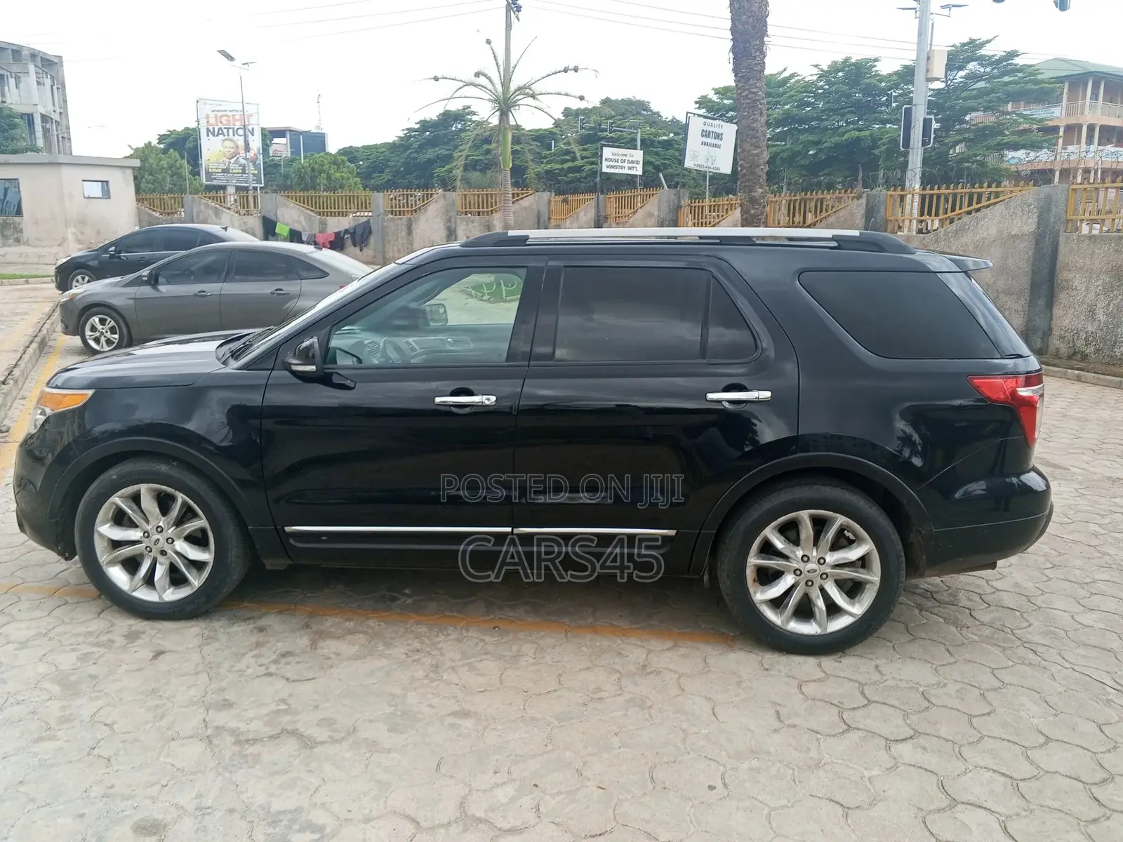 Ford Explorer 2013 Black