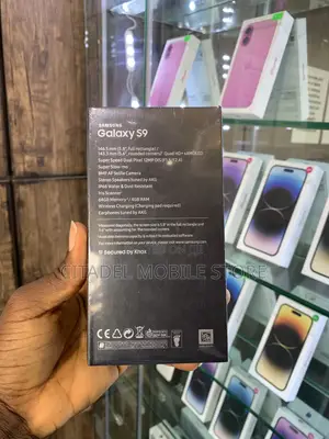 New Samsung Galaxy S9 64 GB Black
