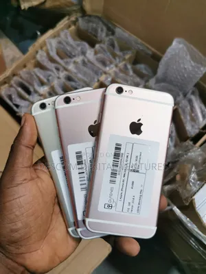 Apple iPhone 6s 32 GB Rose Gold