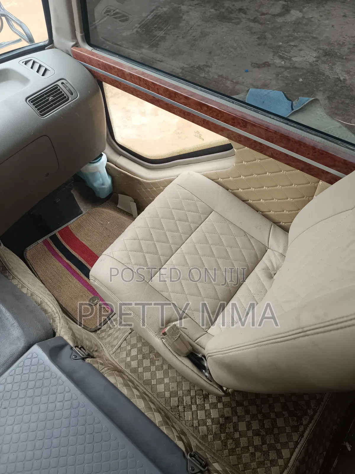 Toyota Coaster 2017 Gold