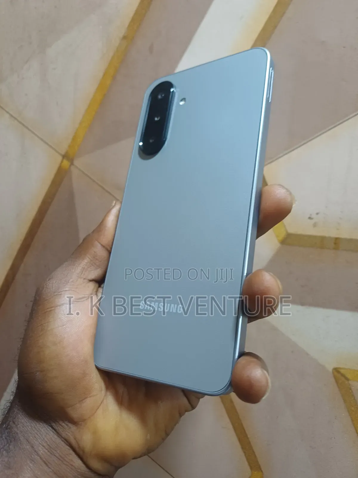 Samsung Galaxy A17 128 GB Gray