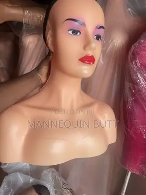 Mannequin Head