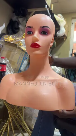 Mannequin Head