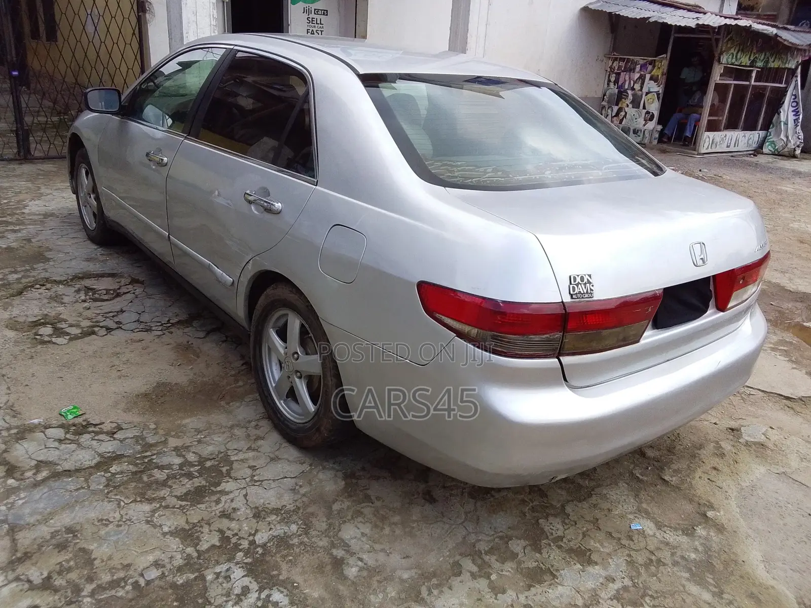 Honda Accord 2004 Silver