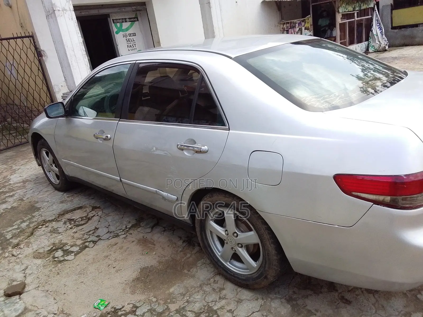 Honda Accord 2004 Silver