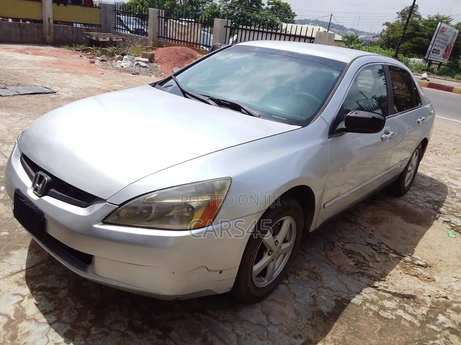 Honda Accord 2004 Silver