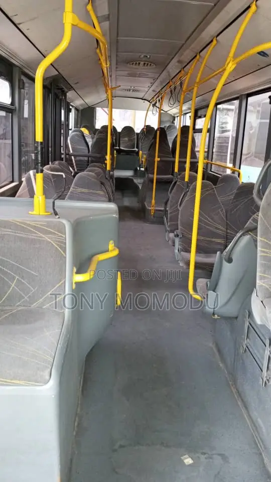 Iveco Crossway 2011 White