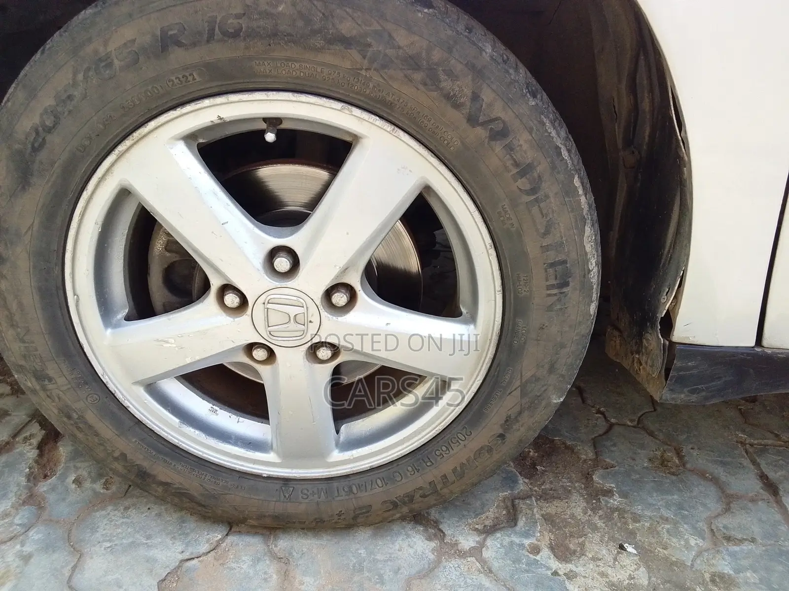 Honda Accord 2004 Silver