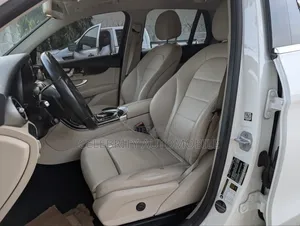 Mercedes-Benz GLC-Class 2016