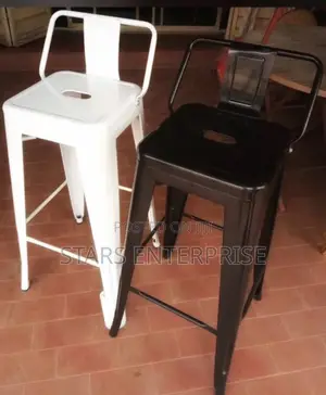 Bar Stool / Modern Bar Stool