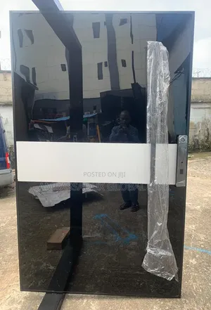 Quality Turkish Luxury Pivot Door