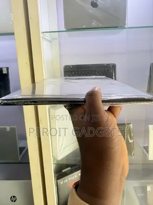 Laptop Samsung Galaxy Book 2 16GB Intel Core i7 SSD 512GB