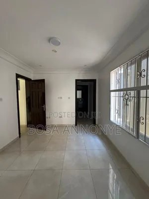 5bdrm Duplex in Banana Island for rent