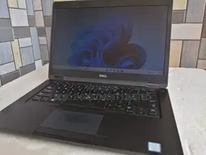 Laptop Dell Latitude 5480 4GB Intel Core i5 SSD 256GB