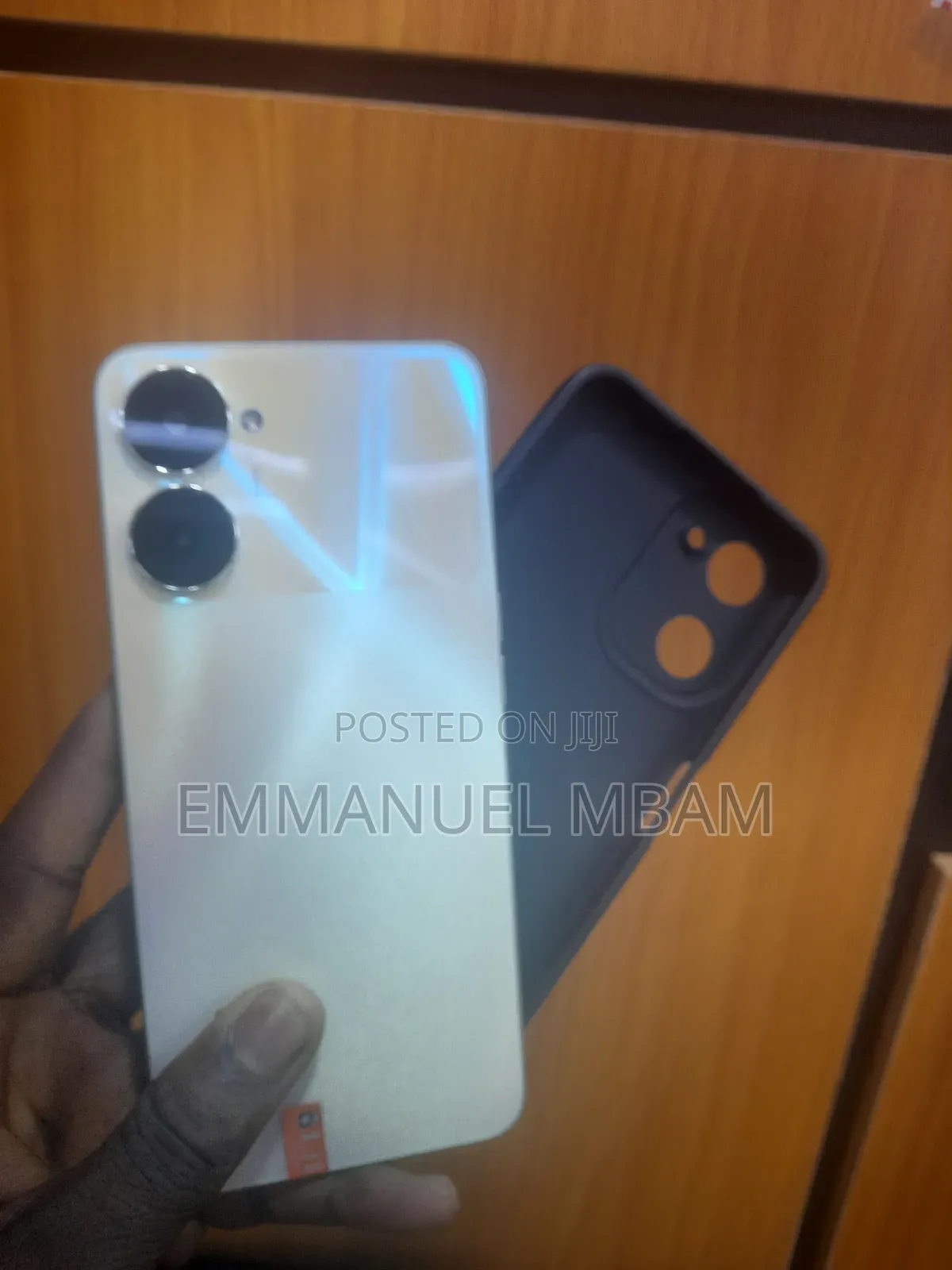 Realme V30 128 GB